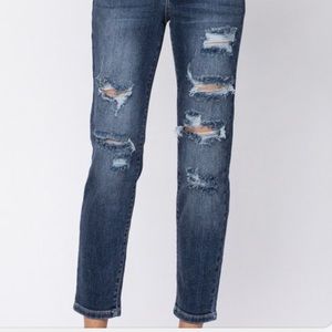 Judy Blue Boyfriend Jeans Reg and Plus 82156